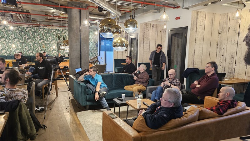 Foto z ContextLoop 8